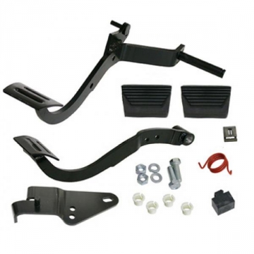 67 BRAKE & CLUTCH PEDAL KIT (STANDARD BRAKES)