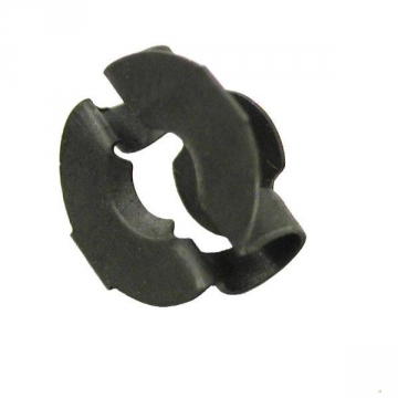 68-82 AUTO SHIFT CABLE RETAINER CLIP